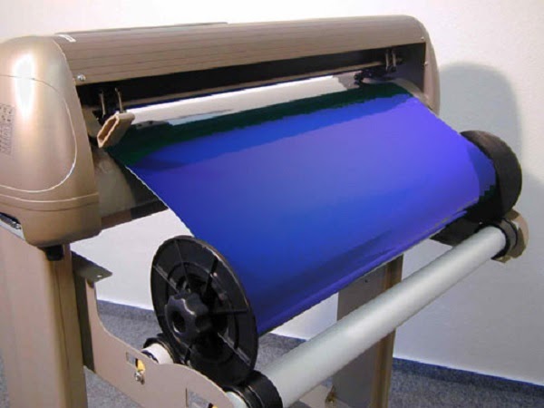 dịch vụ cắt decal cuộn giá tốt